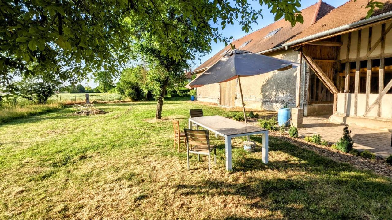 Maison Calme 14 Personnes, Piscine, Jardin Et Parking 부셰레 외부 사진